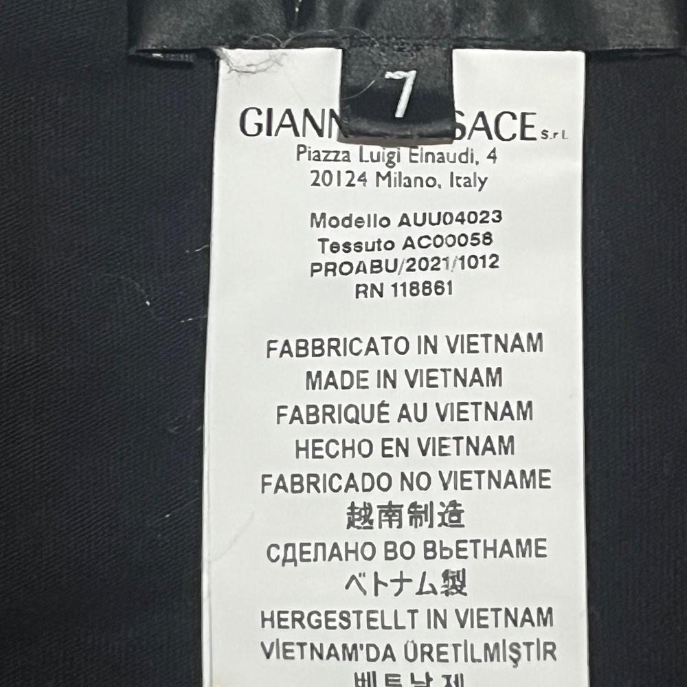 Authentic Versace T shirt - Picture 3 of 7